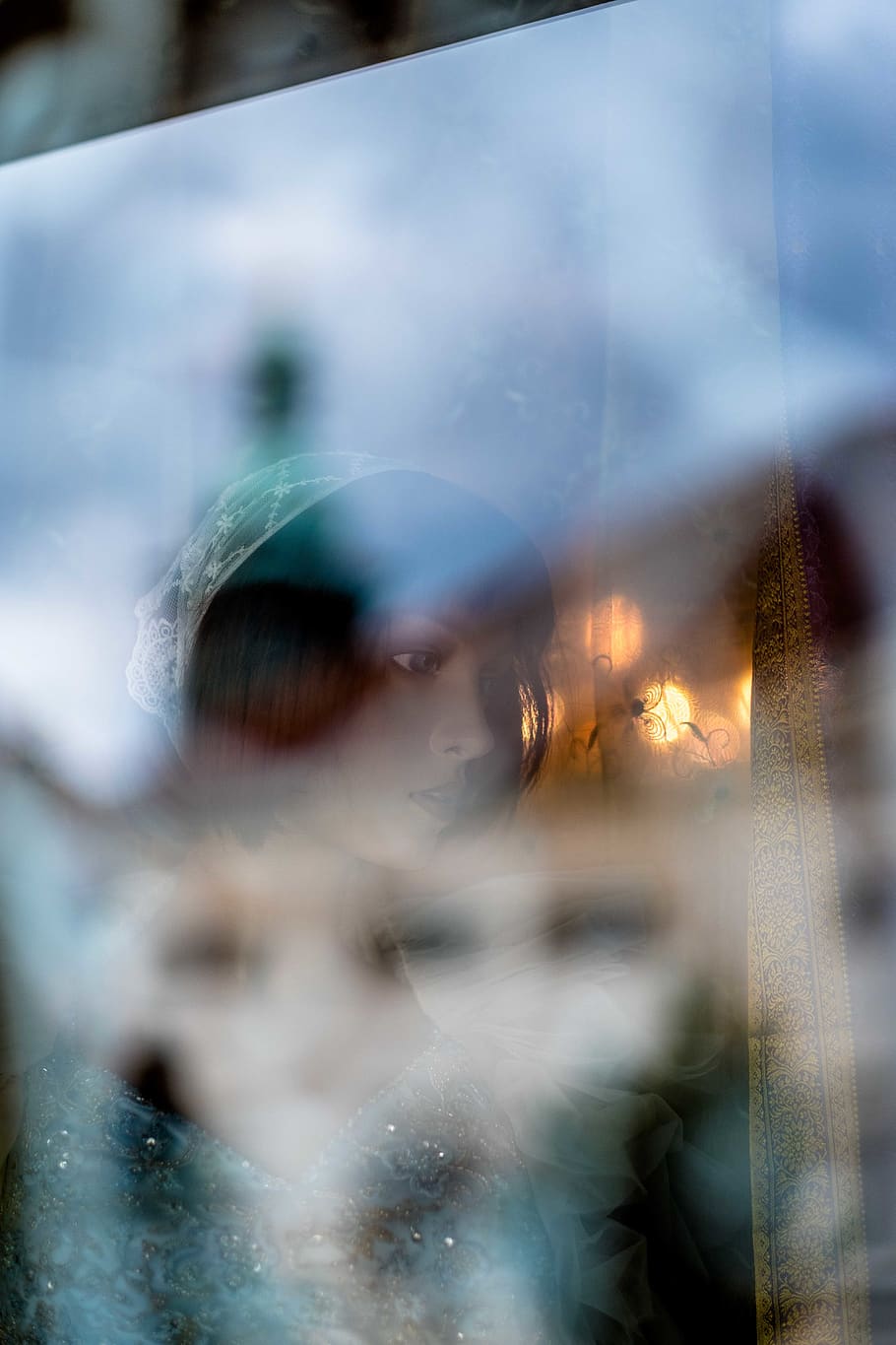 austria, graz, colour, reflection, window, day, light, manniquin HD wallpaper