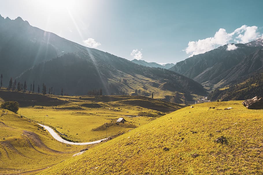 grassfield during daytime, mountain, scenics - nature, beauty in nature HD wallpaper