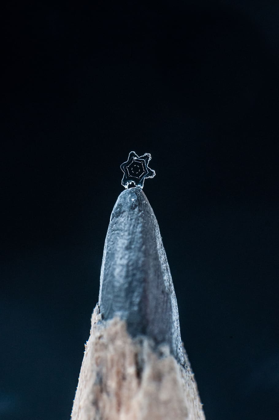gray stone, close-up, no people, selective focus, nature, copy space HD wallpaper
