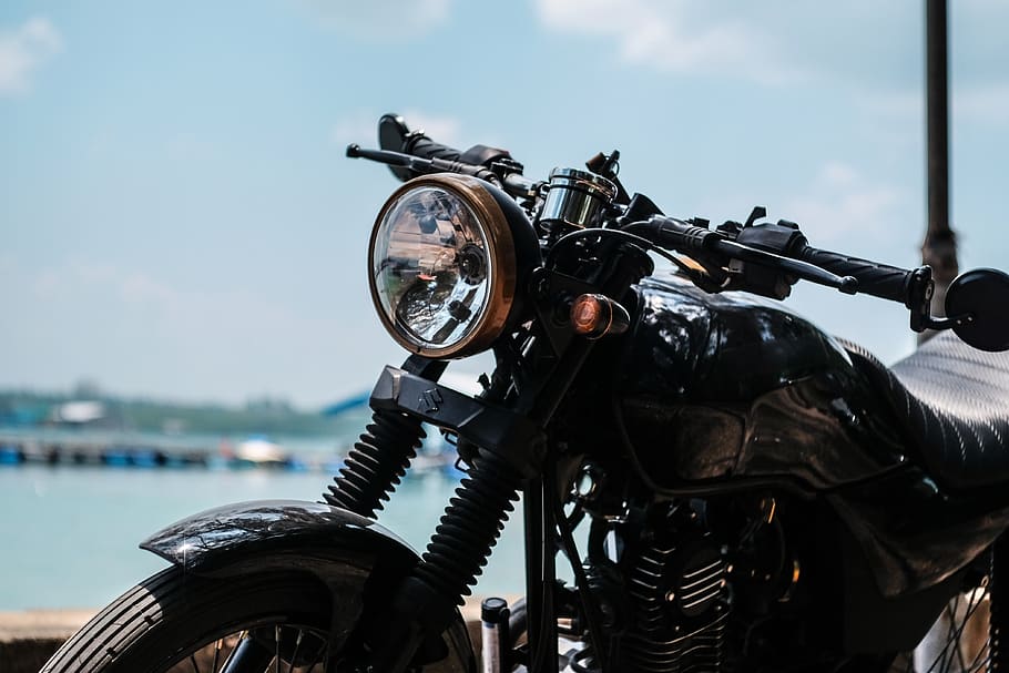black motorcycle near body of water, transportation, vehicle, HD wallpaper
