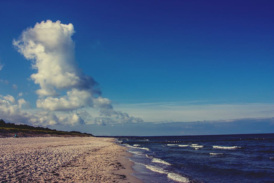 nature, landscape, clouds, sky, blue, beach, ocean, sea, water HD wallpaper