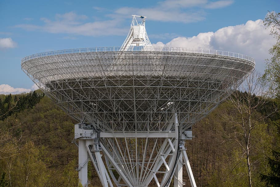 View of Communications Tower Against Cloudy Sky, astronomy, clouds HD wallpaper