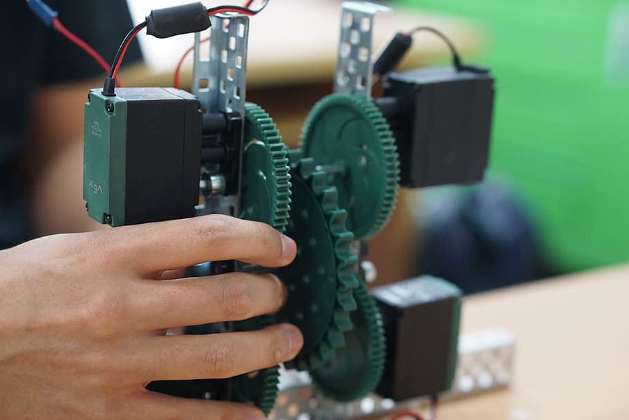 robotics, building, creating, making, creativity, technology HD wallpaper
