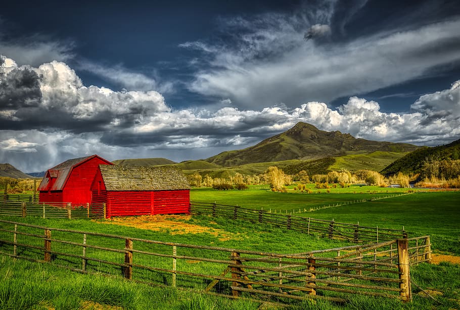 squaw mountain, barn, farm, ranch, landscape, sky, clouds, mood HD wallpaper