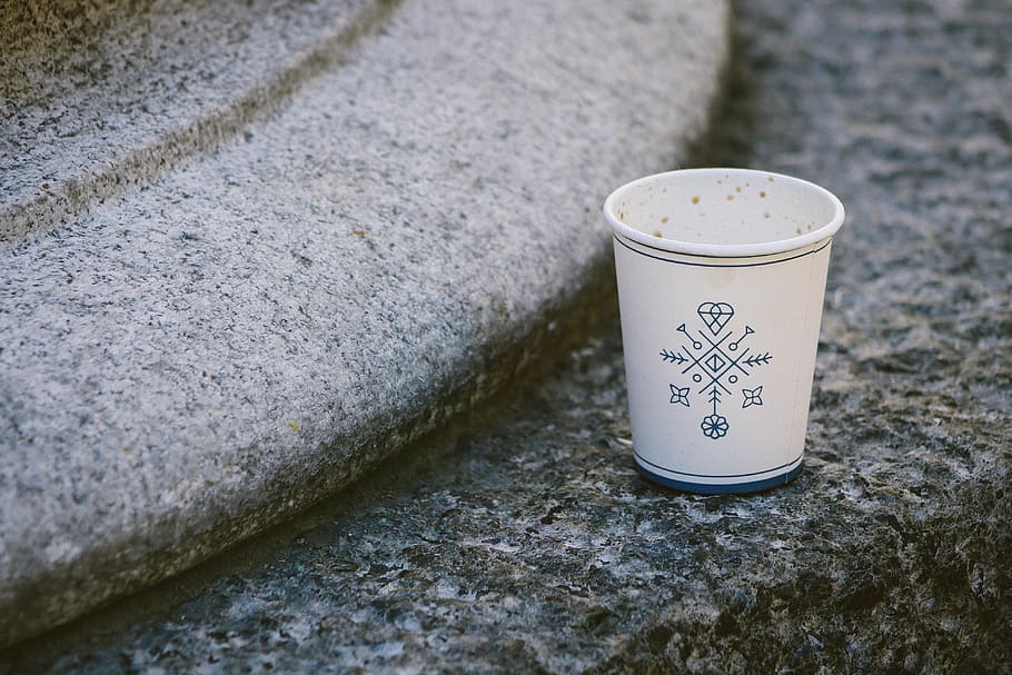 White Disposable Cup On Concrete Surface, beverage, caffeine HD wallpaper