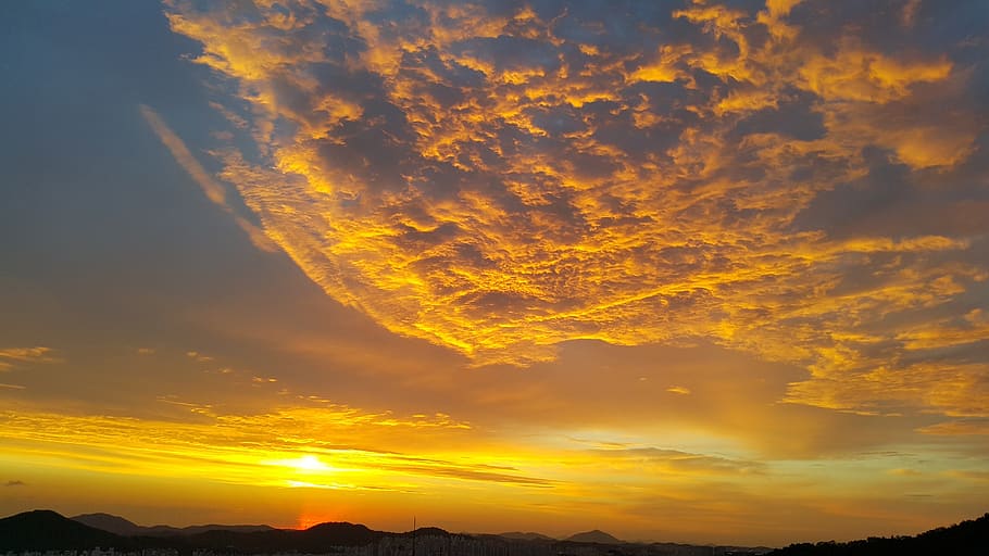 glow, sky, cloud, in the evening, scenery, sunset, beauty in nature HD wallpaper