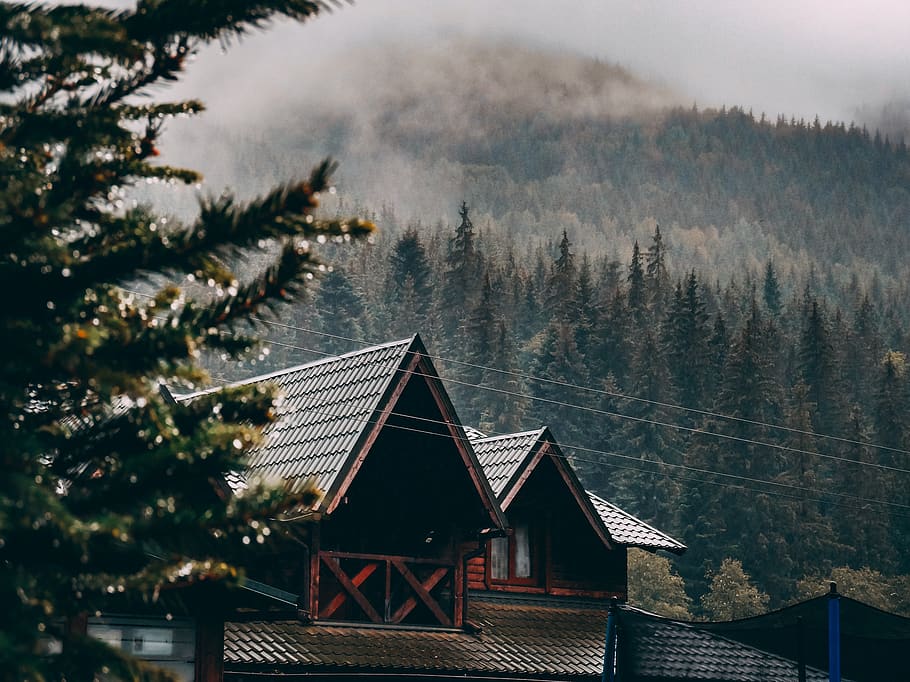 Brown House Under Clouds, architecture, daylight, environment HD wallpaper