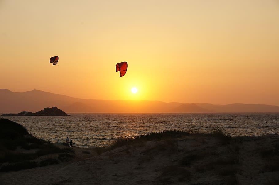 people paraglyding, adventure, leisure activities, gliding, parachute HD wallpaper