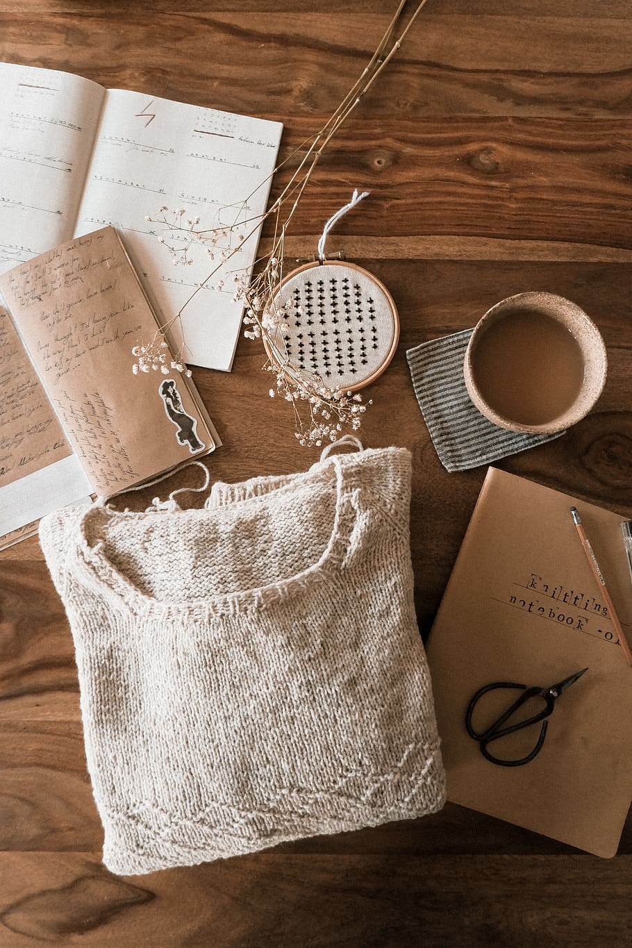 beige knited sweater, home decor, text, linen, bag, sack, wood HD wallpaper