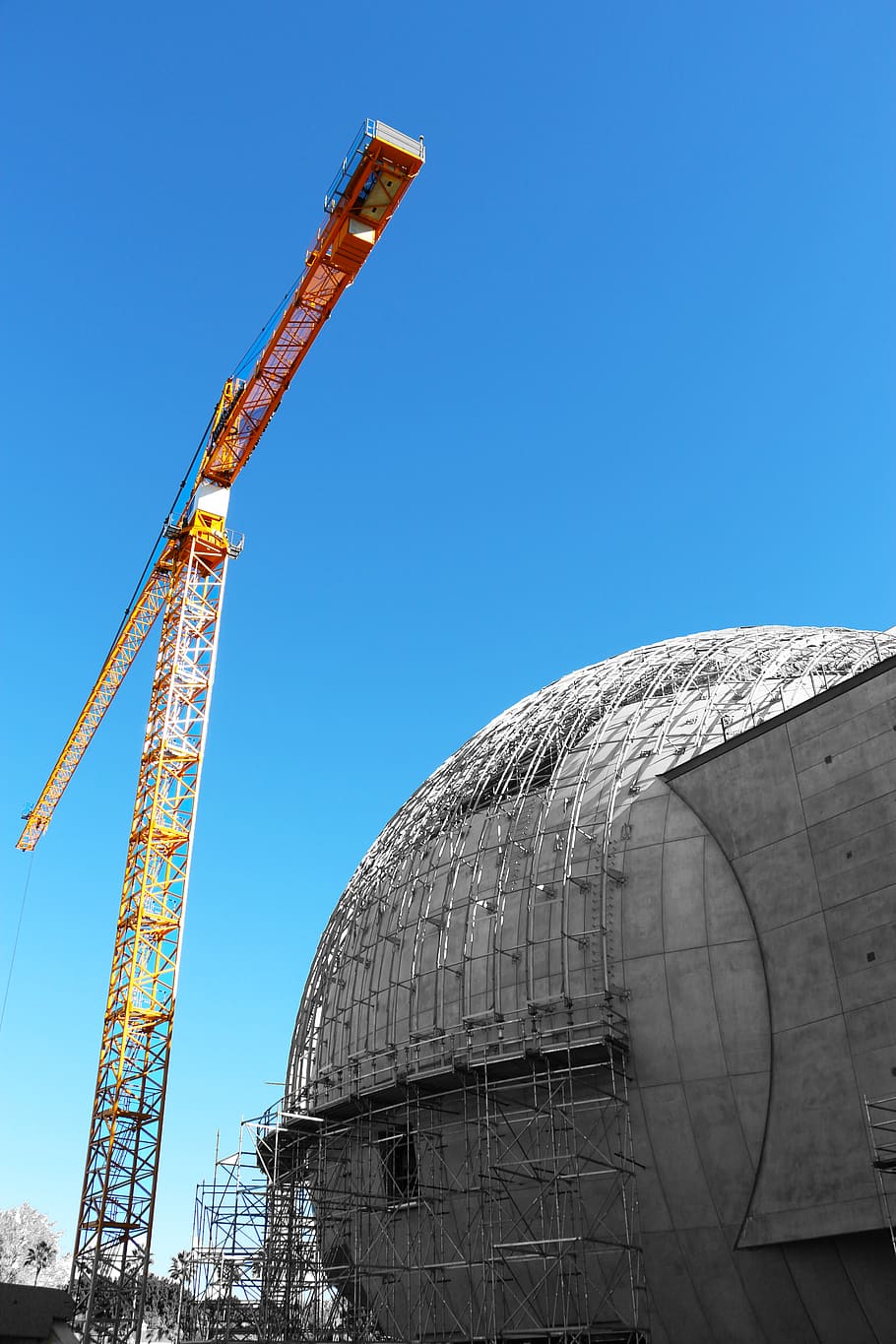 construction crane, dome, building, architecture, crate, site HD wallpaper