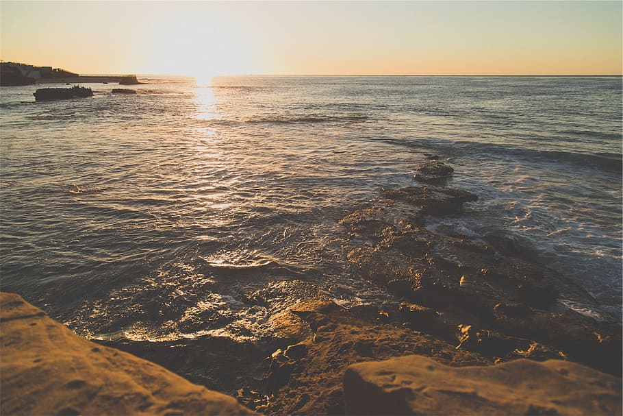 sunset, beach, ocean, sea, water, waves, shore, sunshine, horizon HD wallpaper