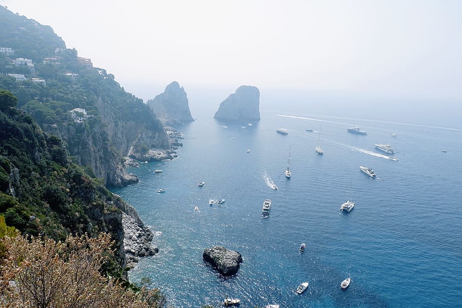 Download free Capri Italy Crystal-clear Ocean Water Wallpaper 