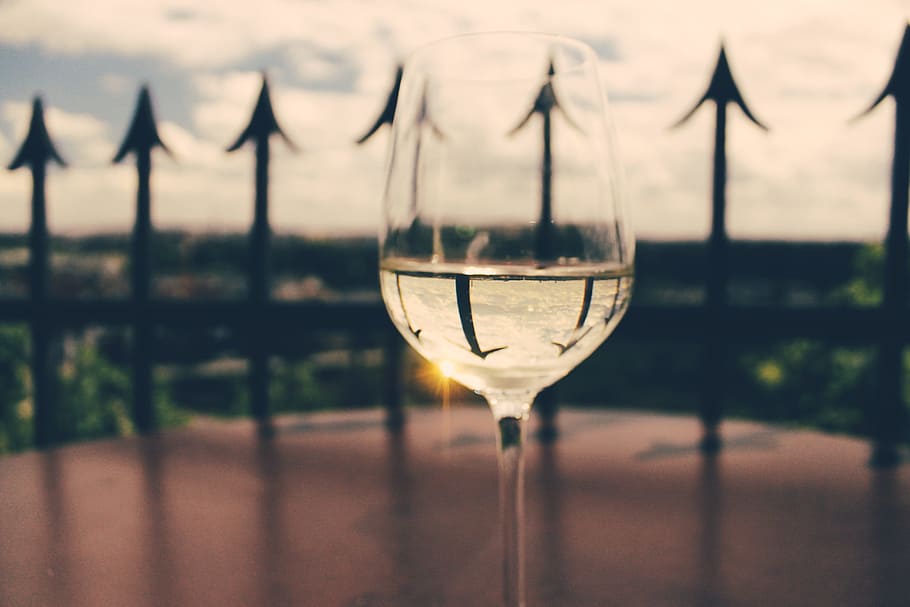 Wine Glass, beverage, drink, macro, wineglass, alcohol, refreshment HD wallpaper