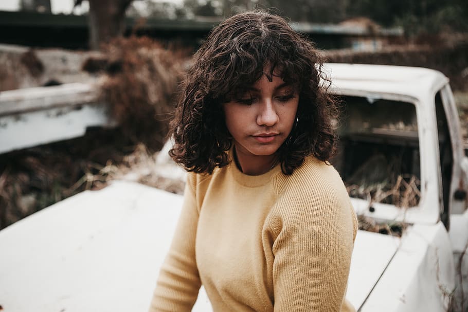 woman wearing brown sweater, person, human, people, la plaine des cafres, HD wallpaper