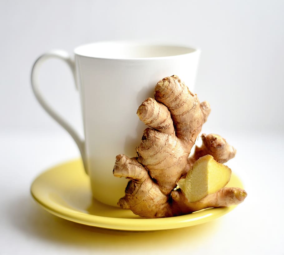 should you drink ginger tea hot or cold