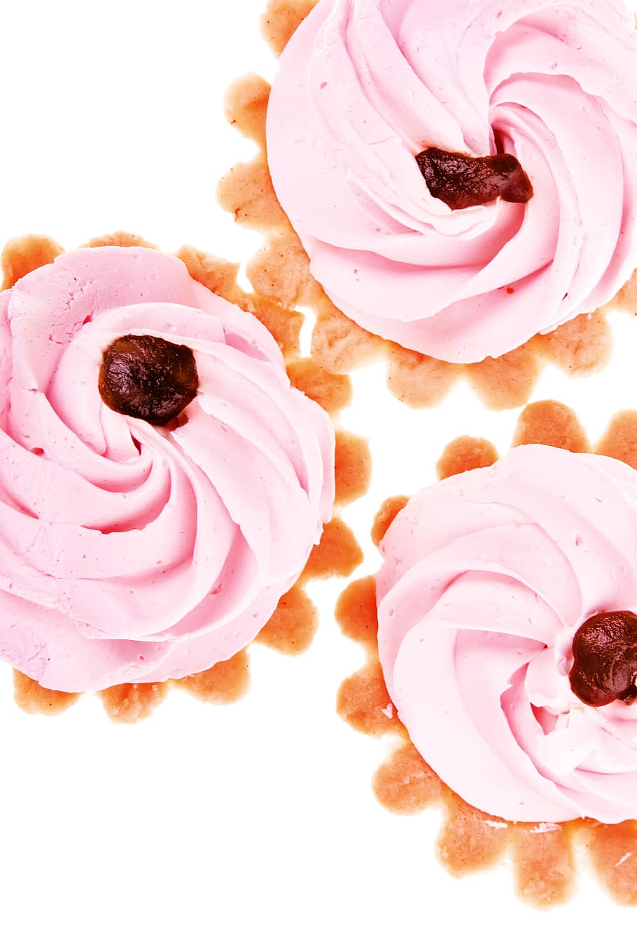 baked, bun, cake, cup, cupcake, dessert, food, fresh, isolated HD wallpaper