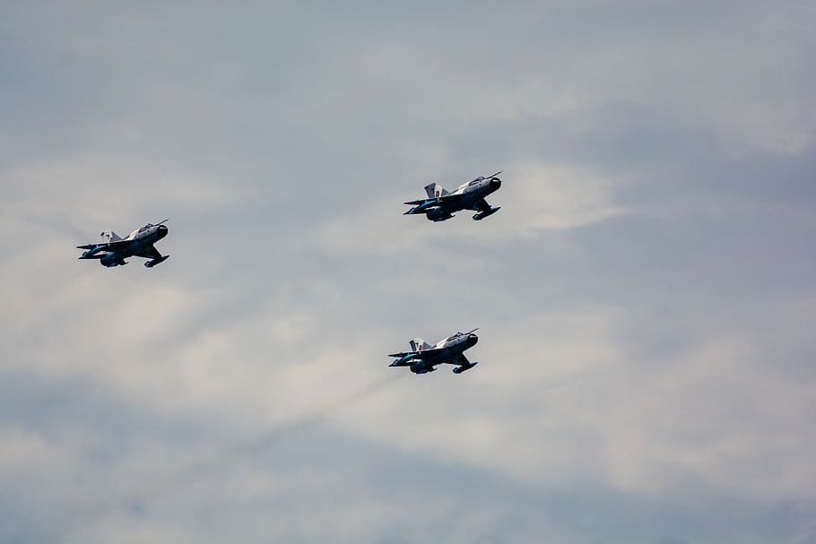 formation, military, jet, flying, sky, air vehicle, low angle view HD wallpaper