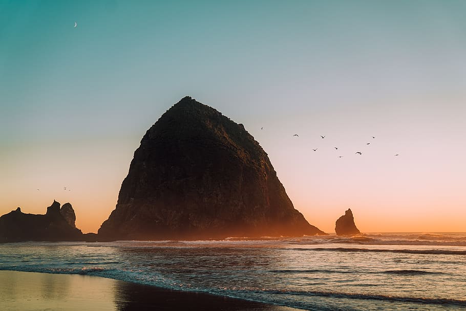 rock formation in ocean, sea, water, sky, sunset, beauty in nature HD wallpaper