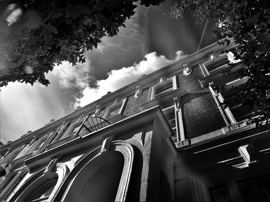 Grayscale Photo of Concrete Building, architecture, black and white HD wallpaper