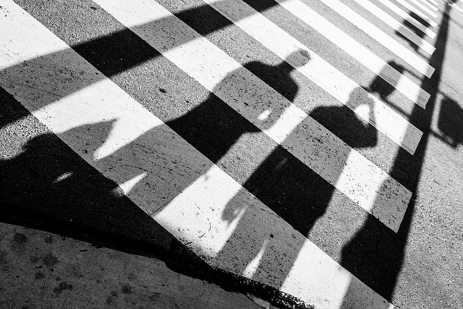 diagonal, pattern, people, urban, street, selfie, blackandwhite HD wallpaper