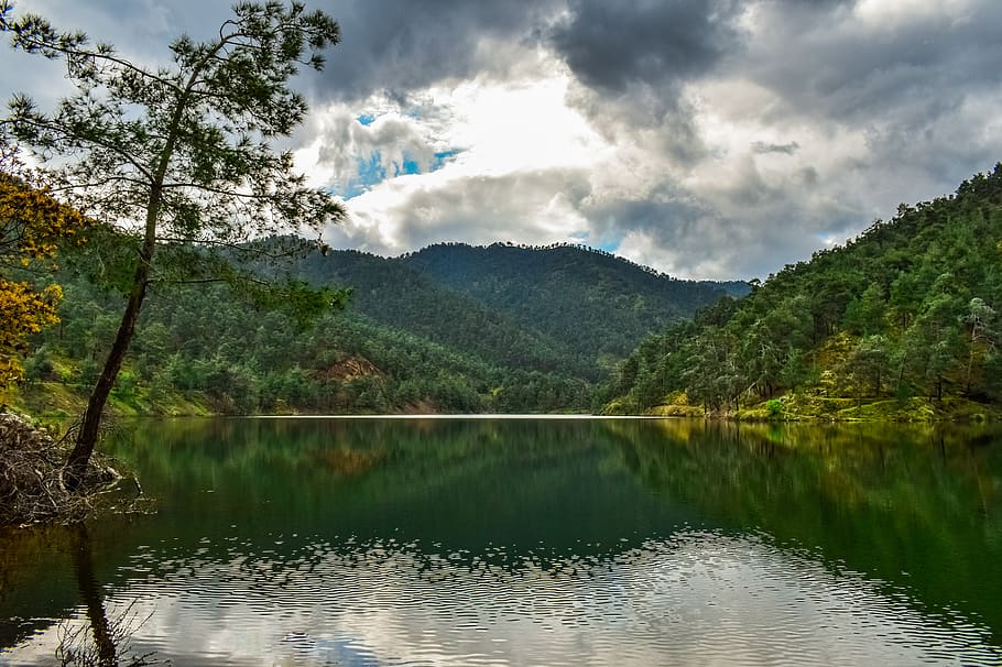 lake, mountains, tree, nature, landscape, water, sky, clouds HD wallpaper