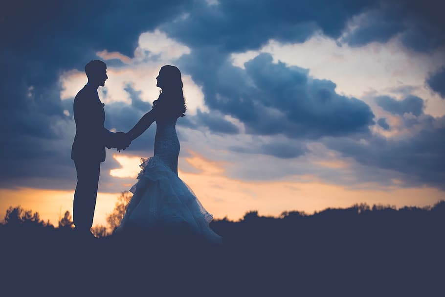 grass, cloud, sky, dark, sunset, silhouette, people, couple HD wallpaper