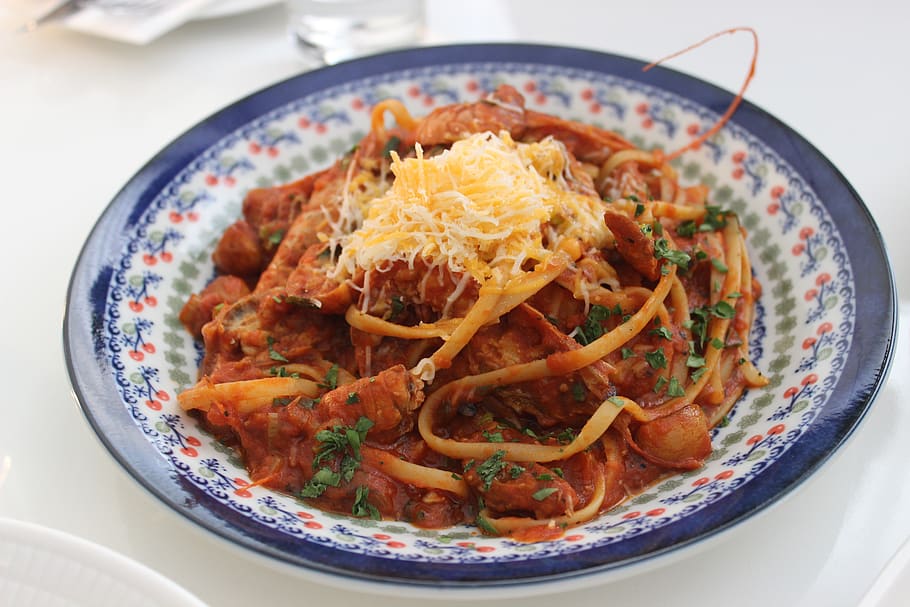 kitchener, pasta, dining, table, cooking, food, noodles, spaghetti HD wallpaper