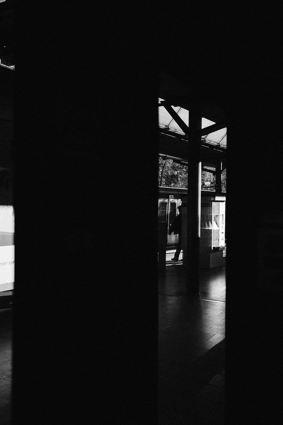 shadow, person, train, silhouette, station, bandw, architecture HD wallpaper