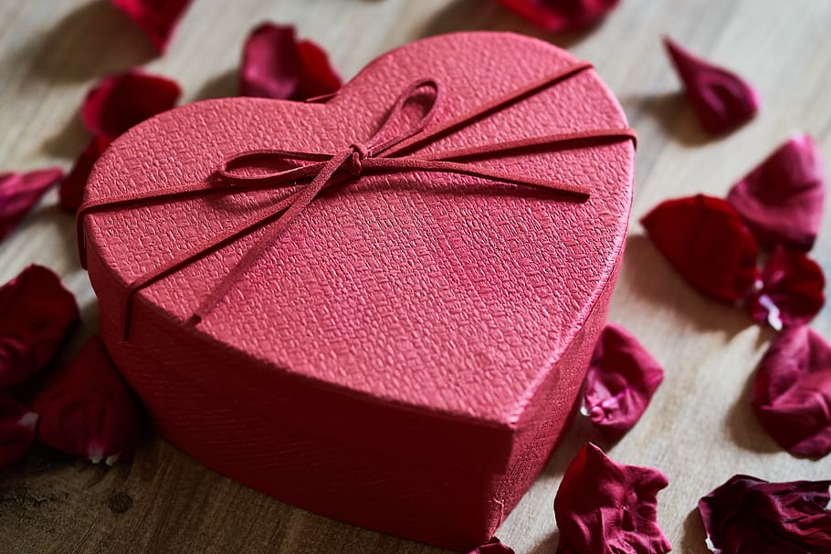 heart, box, red, leaves, rose, gift, valentine's day, party, HD wallpaper