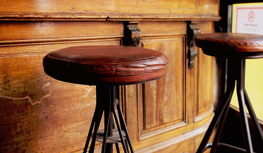 Old pub online stools