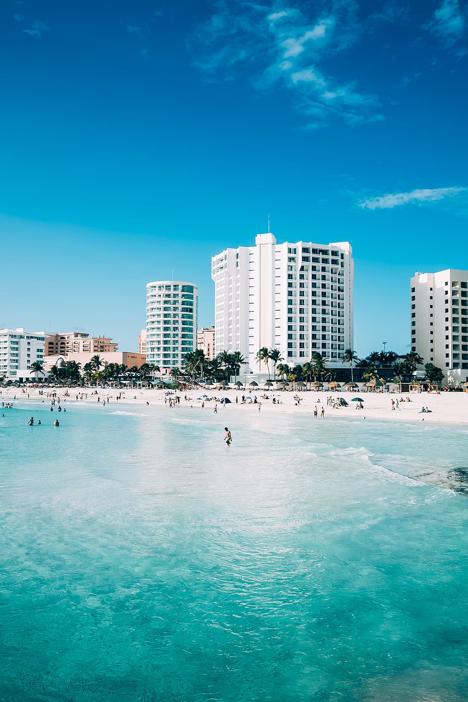 White and Brown Concrete Building, architecture, beach, buildings HD wallpaper