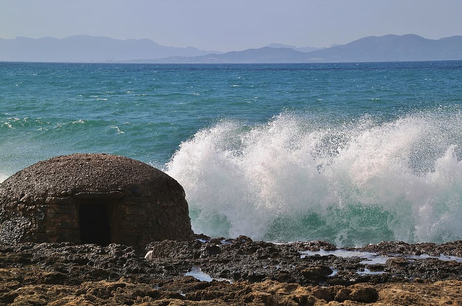 wave, wavy, water, flow, sea, beach, shore, beauty in nature HD wallpaper