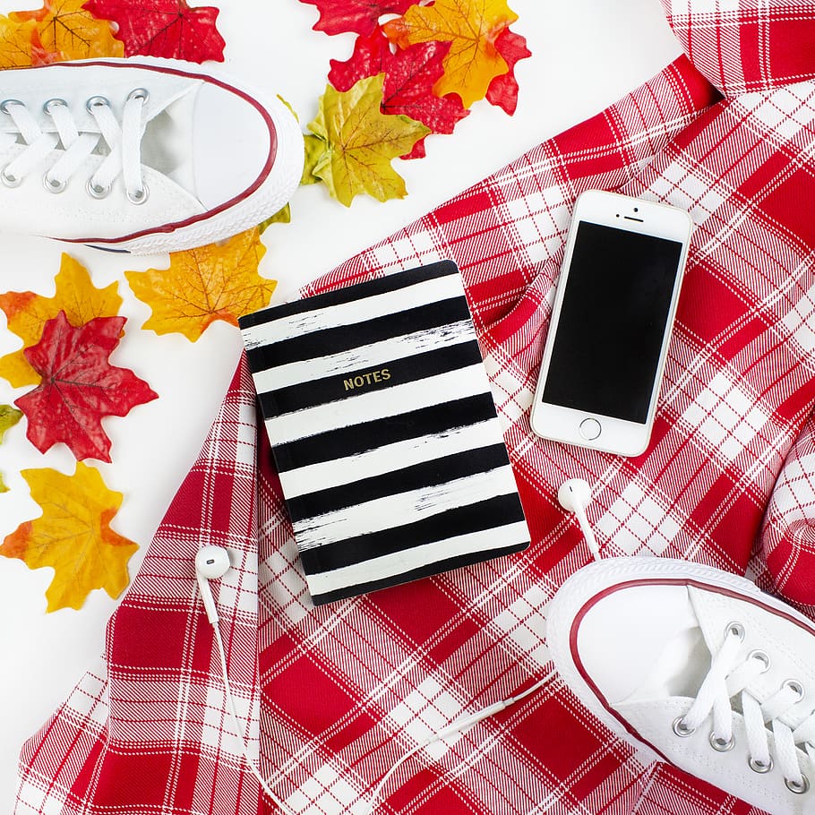 gold iPhone 6, still life, no people, red, indoors, striped, communication HD wallpaper