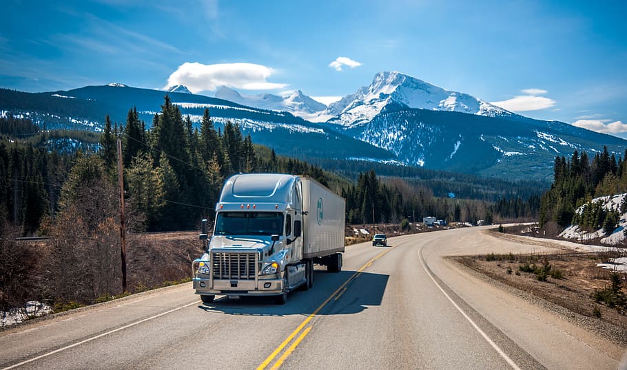 trailer on road, transportation, mountain, mode of transportation HD wallpaper
