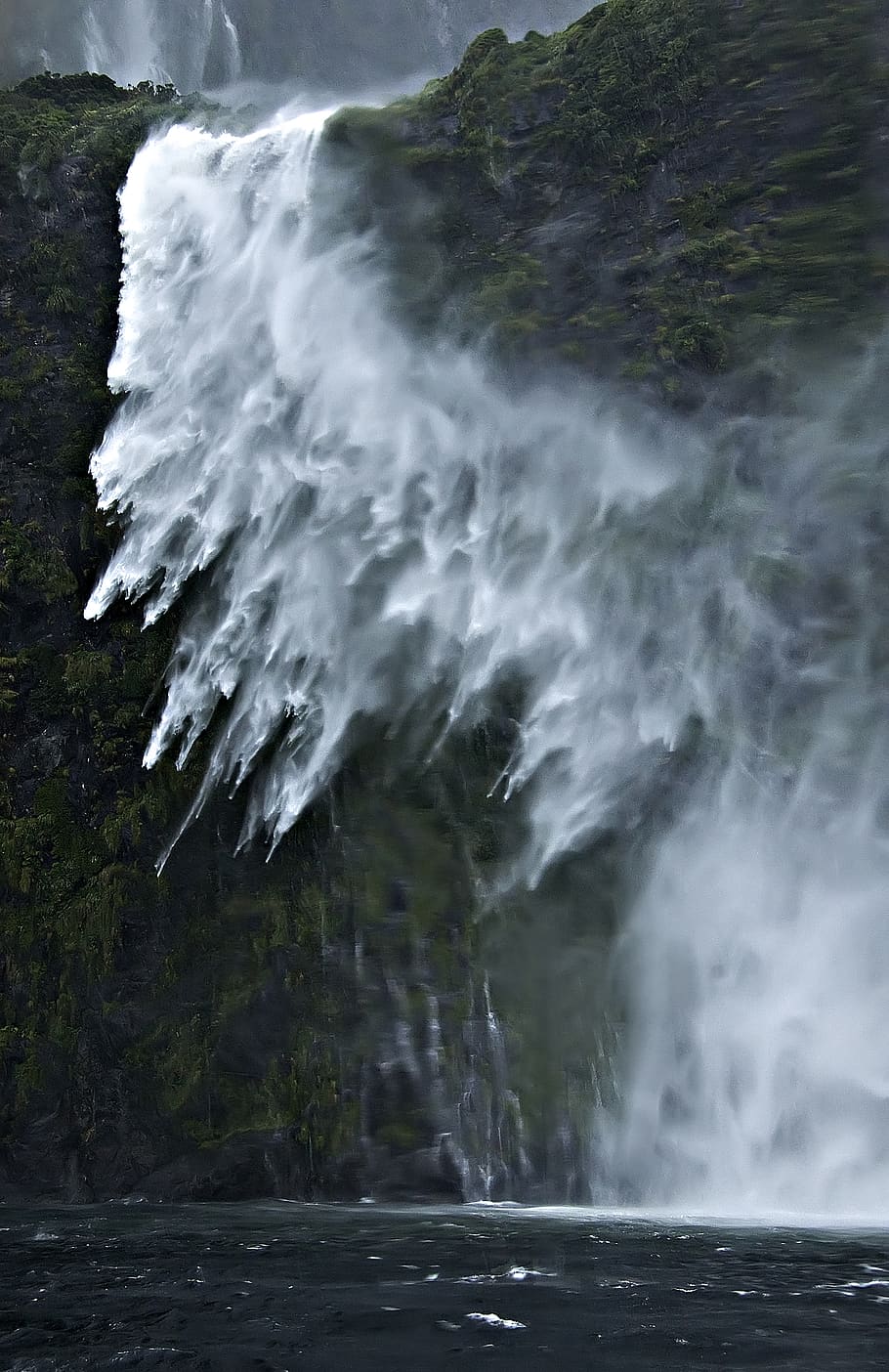 milford sound, new zealand, waterfall, new zeland, spray, storm, HD wallpaper
