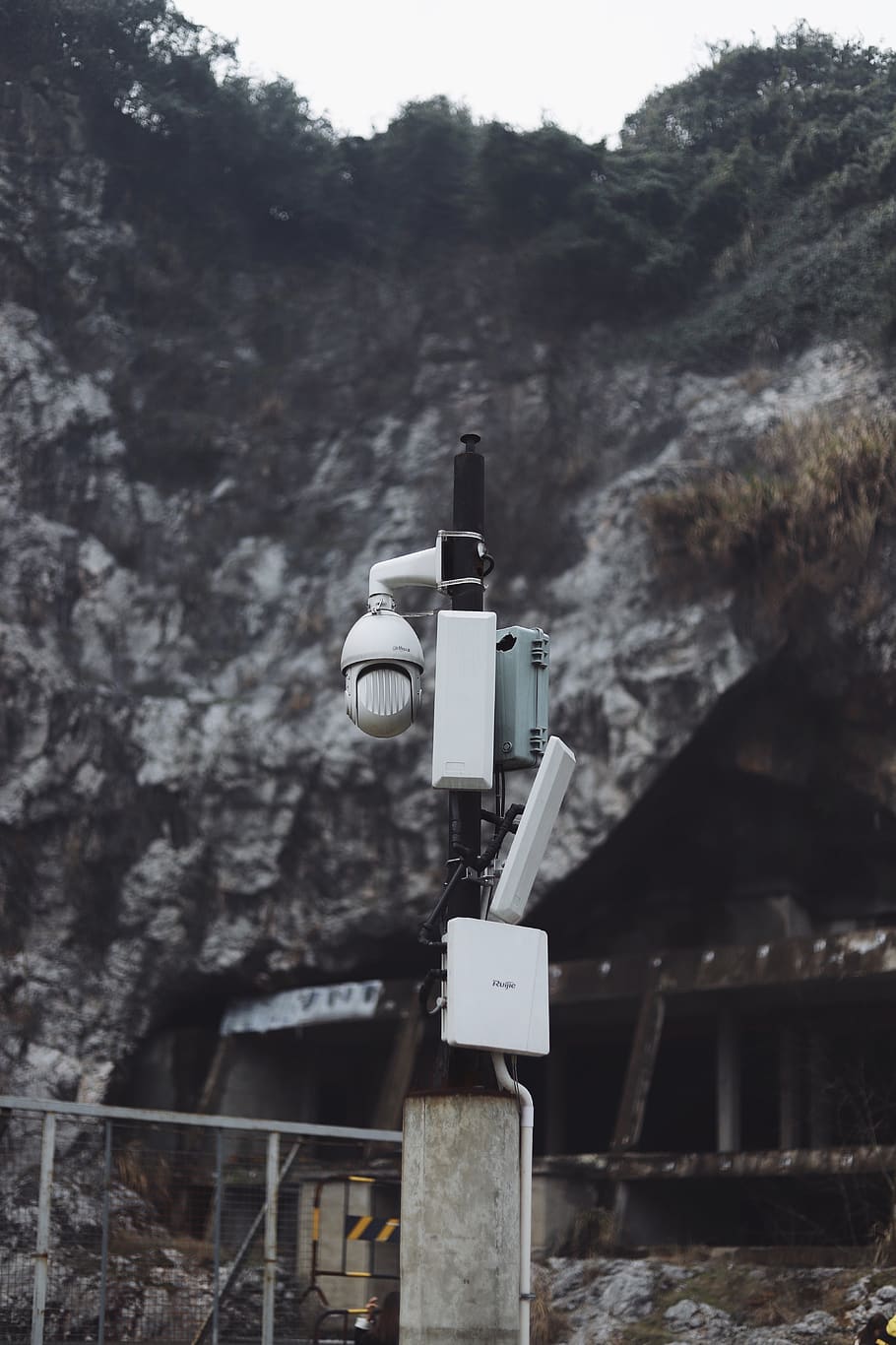 tripod, telescope, robot, electronics, security, camera, video camera HD wallpaper