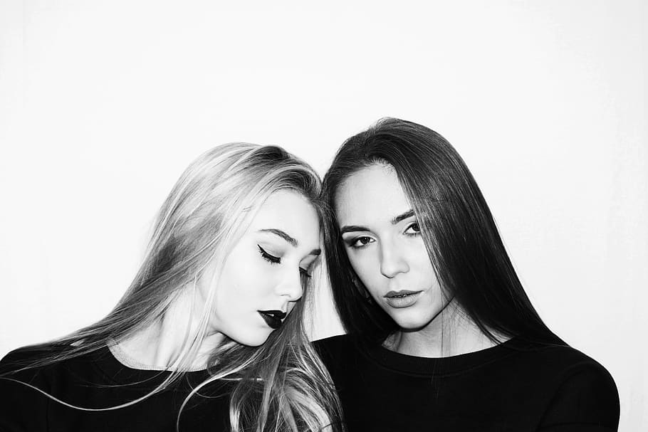 models, studio, black and white, woman, women, girl, girls HD wallpaper