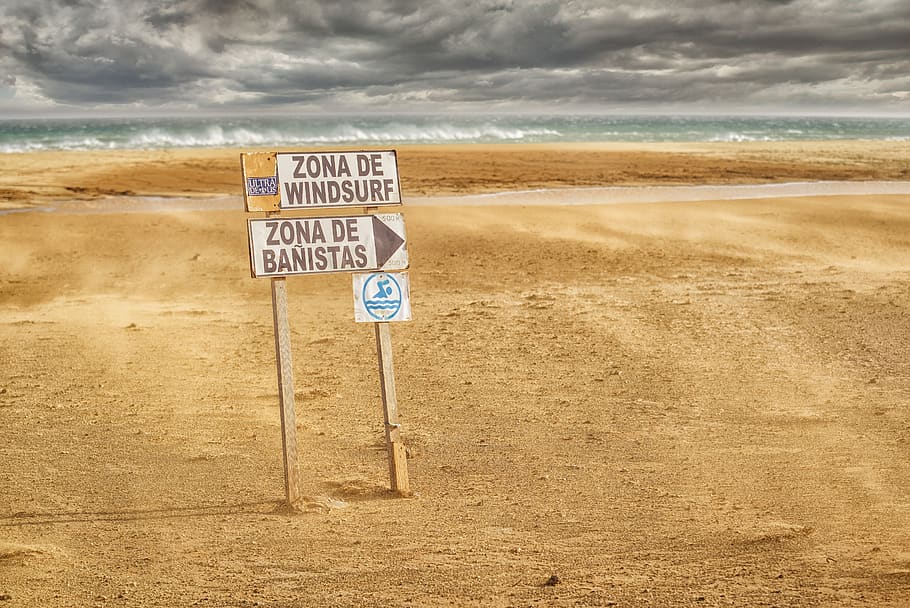 zonda de windsurf board, storm, sand, beach, island, fuerteventura HD wallpaper