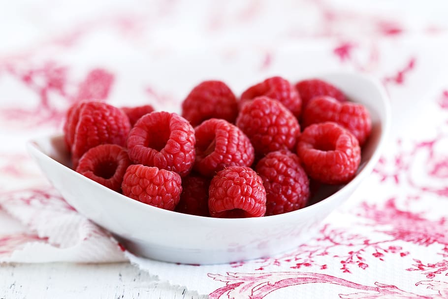 fruit, raspberries, summer, red, healthy, food and drink, freshness, HD wallpaper