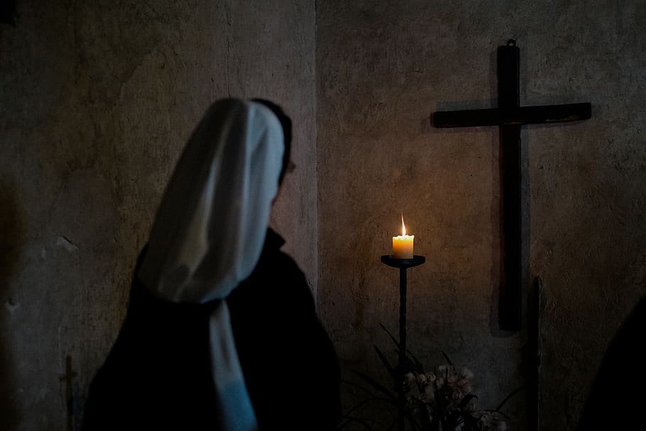 nun inside prayer room, candle, fire, flame, burning, religion HD wallpaper