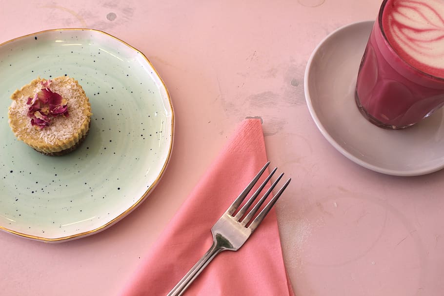 food, food and drink, plate, pink color, fork, eating utensil HD wallpaper