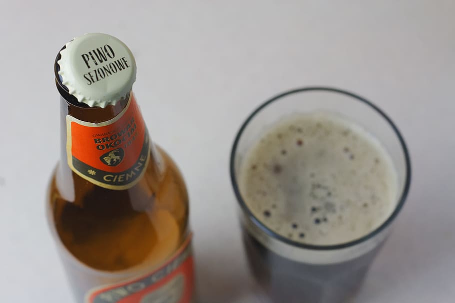 beer, alcohol, brew, bottle, glass, drink, high angle view HD wallpaper