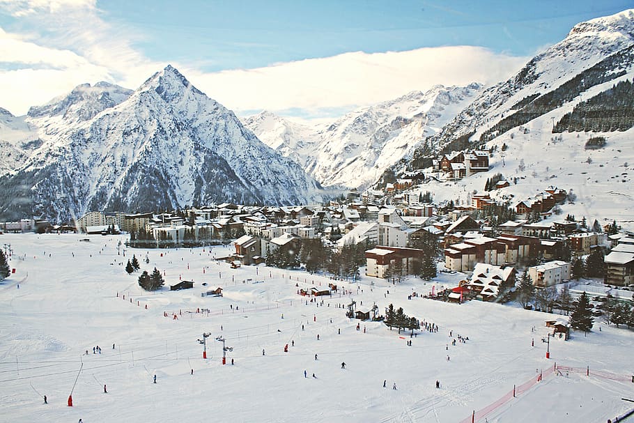 forest, nature, snowboard, white, skiing, village, building HD wallpaper