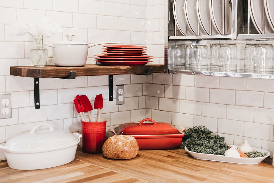kitchen, spatula, ingredients, cookware, le creuset, plate rack HD wallpaper