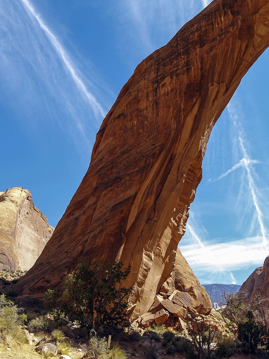 Landscape Low Angle View of Brown Rock Formation, clouds, desert HD wallpaper