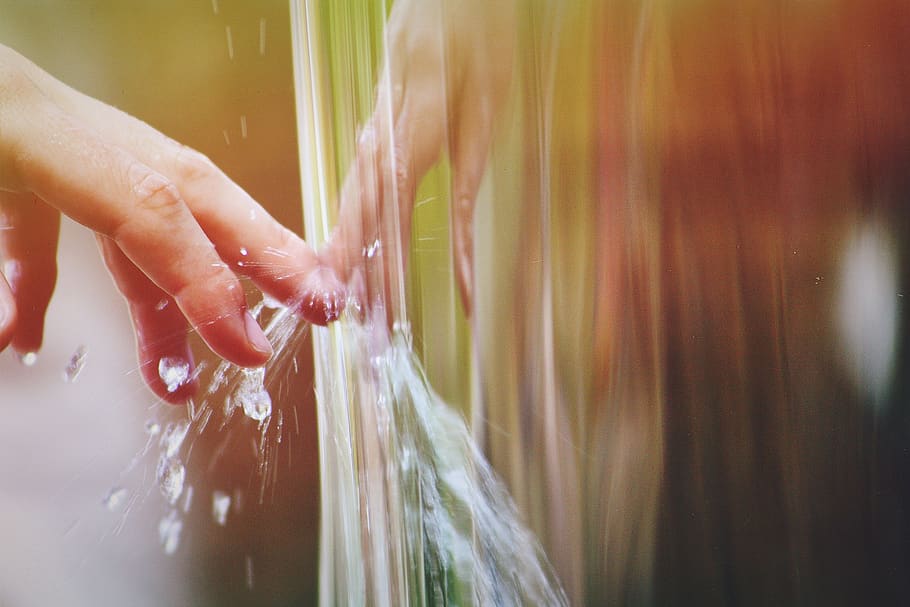 human body part, human hand, one person, water, motion, cleaning HD wallpaper