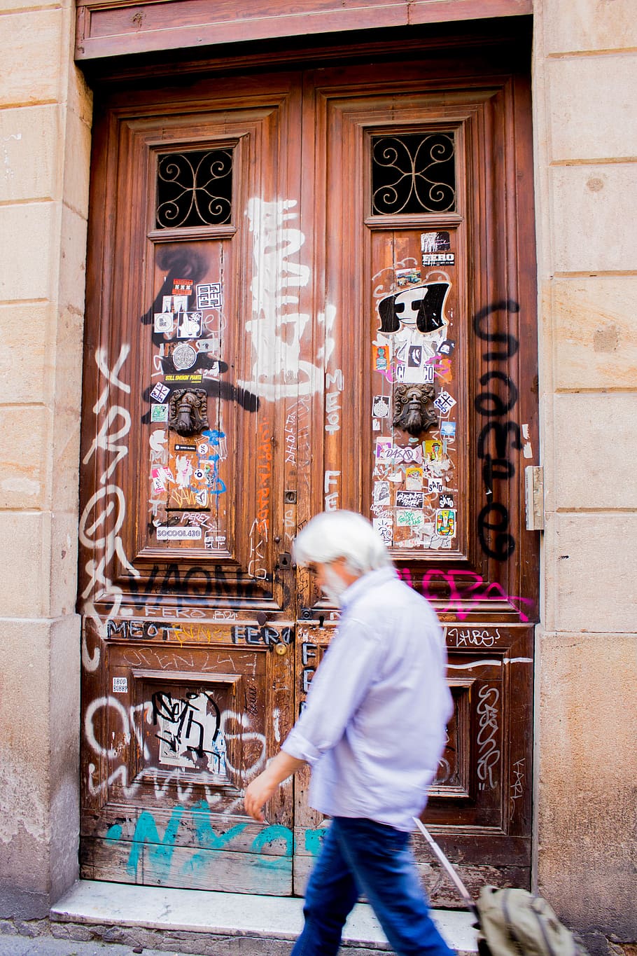 spain, barcelona, building exterior, architecture, one person HD wallpaper
