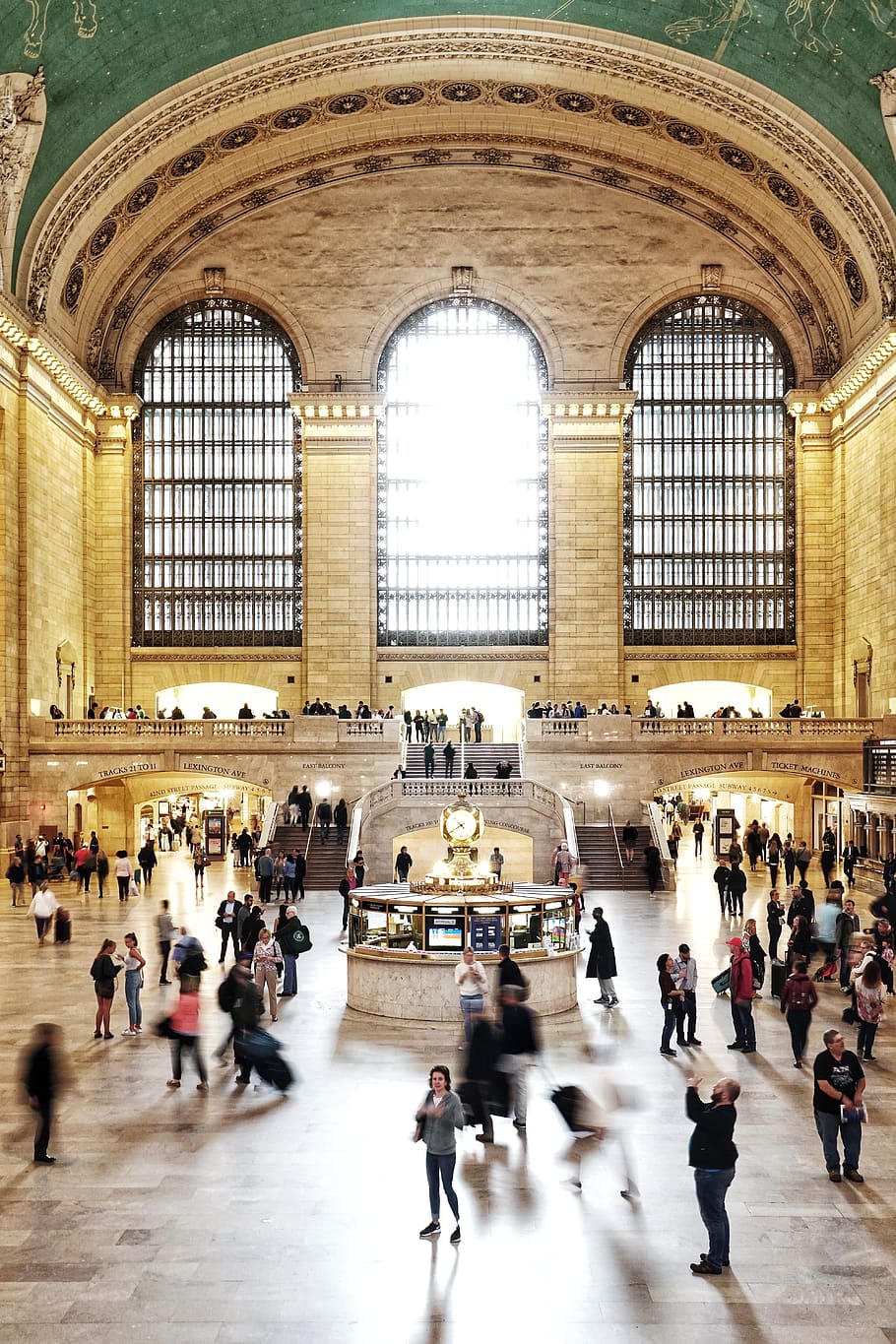 Grand Central Station Pictures  Download Free Images on Unsplash
