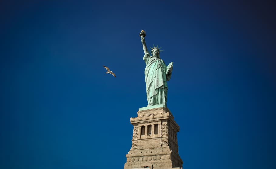 liberty statute, sculpture, statue, sky, human representation HD wallpaper