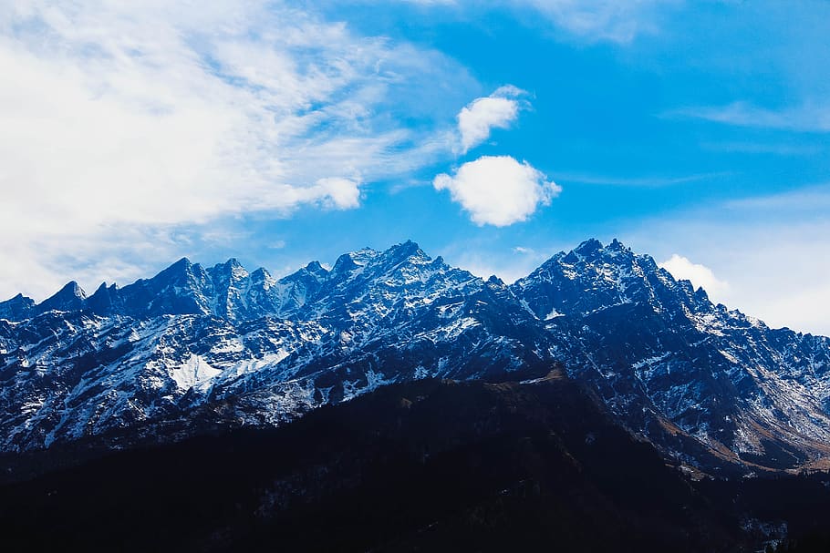 Mountain Under White Clouds at Daytime, altitude, blue, cold HD wallpaper